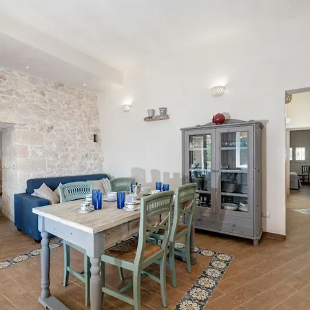 With Pool Among Olive Trees オストゥーニ