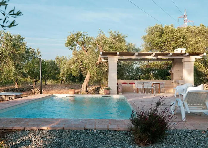 Villa With Pool Among Ostuni Olive Trees 펜션 오스투니