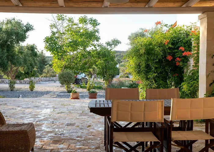 Villa With Pool Among Ostuni Olive Trees 펜션 *